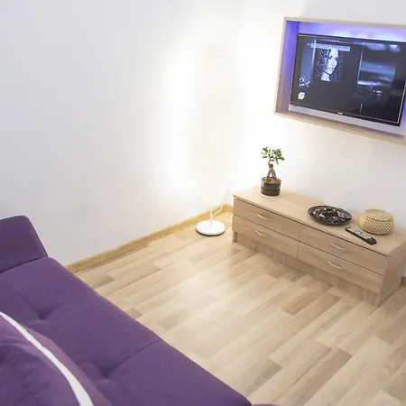 Wander Apartment *